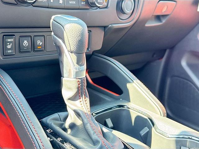 Photo of 2025 Afterburn Orang Nissan Frontier