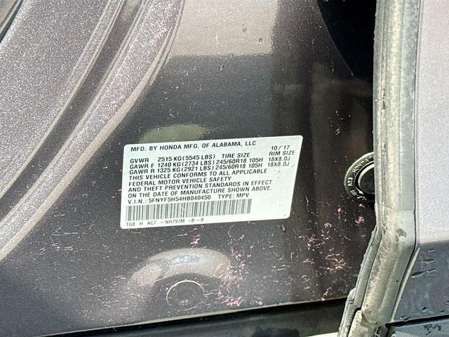 Photo of 2017 Gray Honda Pilot