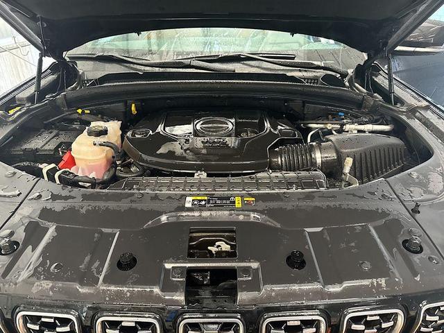 Photo of 2024 Midnight Sky Jeep Grand Cherokee L