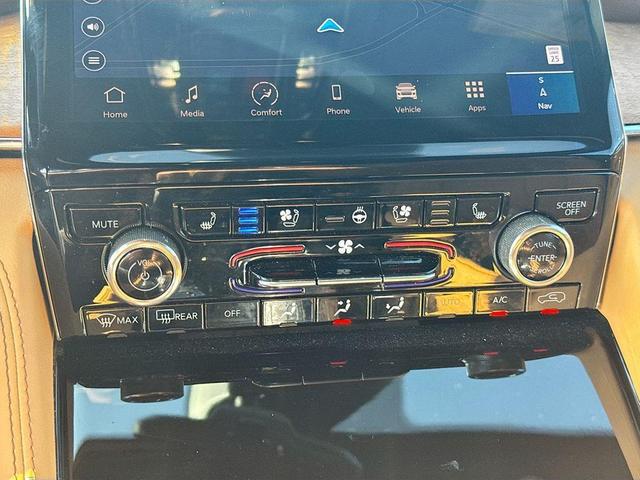 Photo of 2024 Midnight Sky Jeep Grand Cherokee L