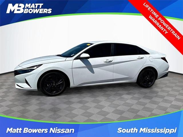 Photo of 2021 Quartz White Hyundai ELANTRA