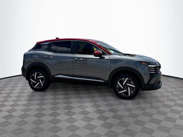 Photo of 2025 2t Gun Red Roof Nissan Kicks
