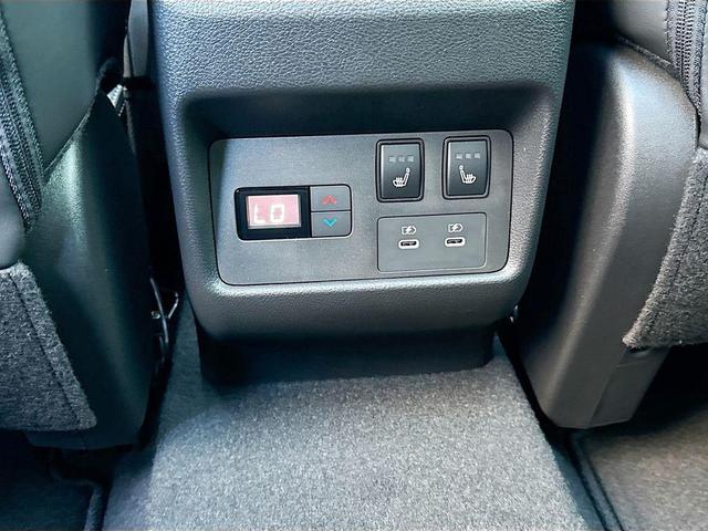 Photo of 2025 Deep Ocean Blue Nissan Rogue