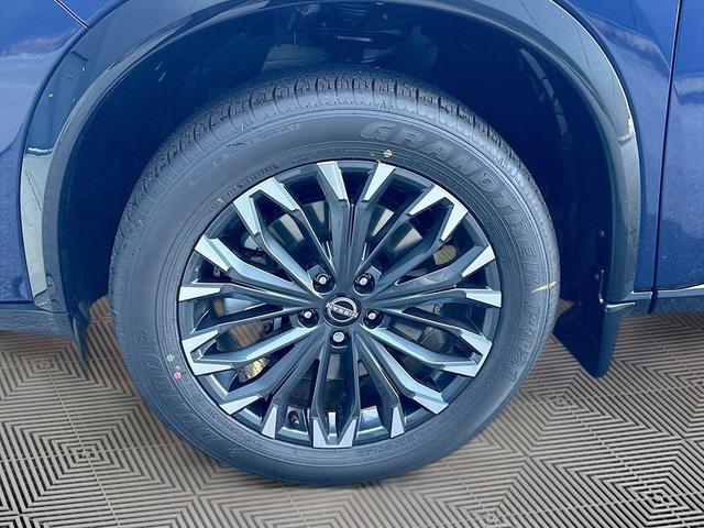 Photo of 2025 Deep Ocean Blue Nissan Rogue