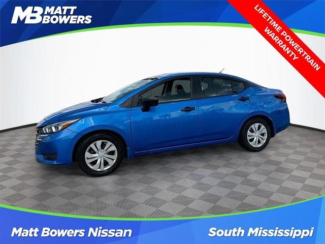 Photo of 2023 Electric Blue Metallic Nissan Versa