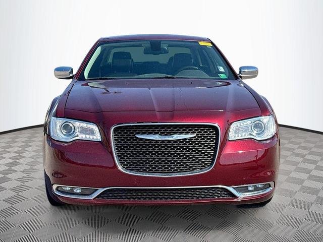 Photo of 2016 Velvet Red Pearlcoat Chrysler 300C