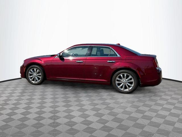 Photo of 2016 Velvet Red Pearlcoat Chrysler 300C