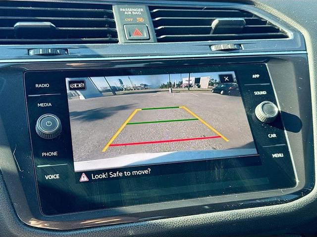 Photo of 2021 Pure White Volkswagen Tiguan