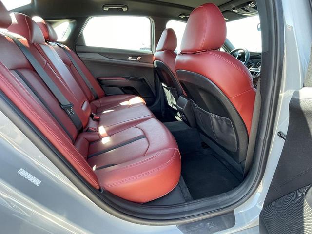 Photo of 2022 Wolf Gray Kia K5