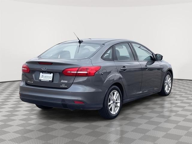 Photo of 2015 Magnetic Ford Focus