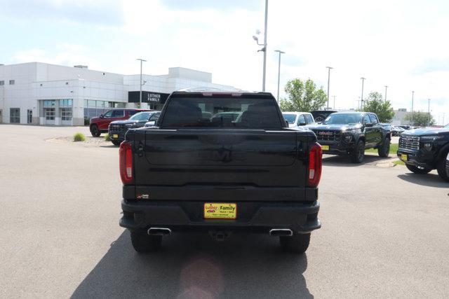 Photo of 2021 Onyx Black GMC Sierra 1500