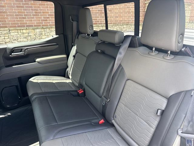 Photo of 2022 Summit White Chevrolet Silverado 1500