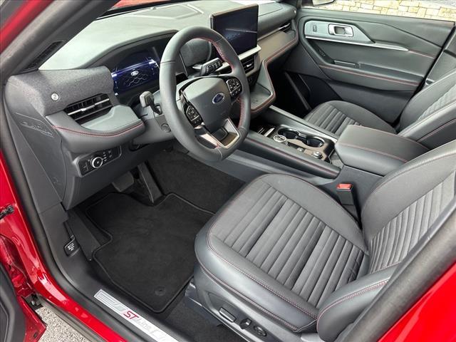 Photo of 2025 Rapid Red Metallic Tinted Clearcoat Ford Explorer