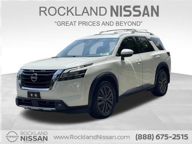 2022 Nissan Pathfinder