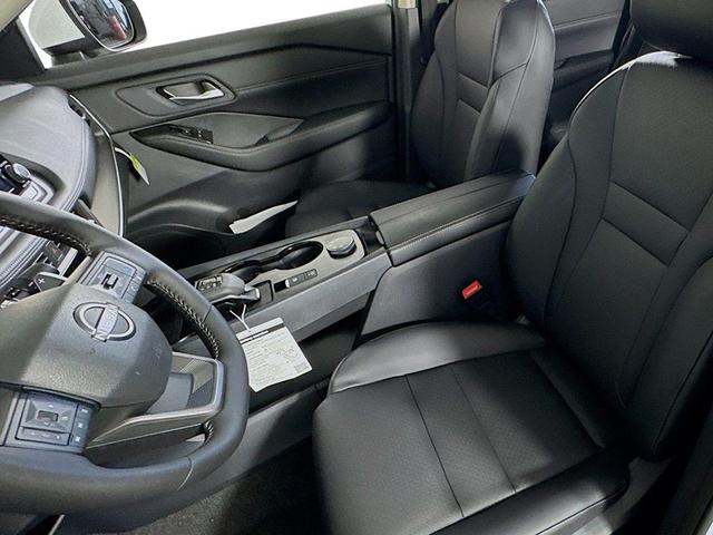 Photo of 2026 Boulder Gray Metallic Nissan Rogue