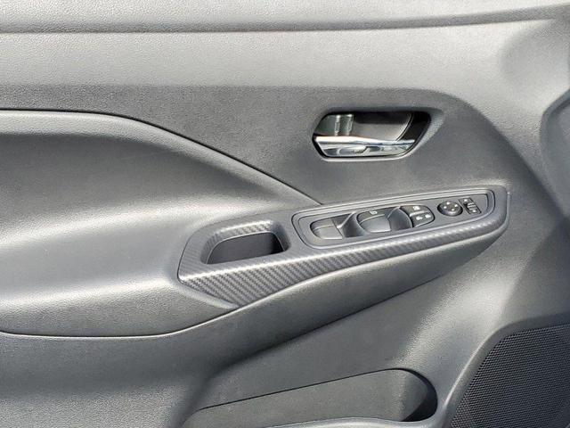 Photo of 2025 Gun Metallic Nissan Versa