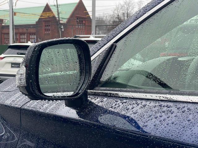 Photo of 2021 Grand Blue INFINITI Q60