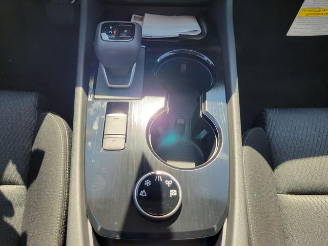 Photo of 2025 Everest White P Nissan Rogue