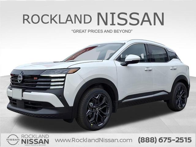 Photo of 2025 Aspen White Tri Nissan Kicks