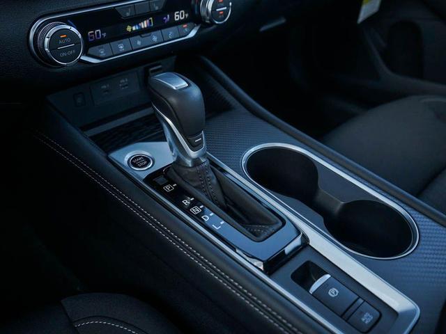 Photo of 2025 Black Nissan Altima