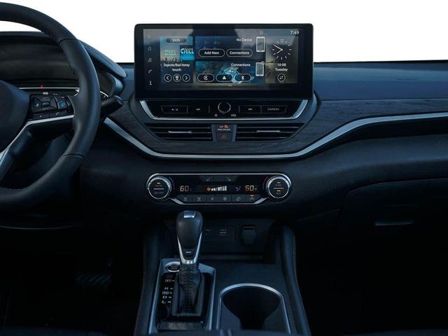 Photo of 2025 Black Nissan Altima