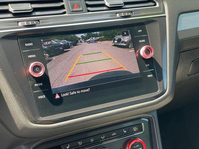 Photo of 2021 Deep Black Pearl Effect Volkswagen Tiguan