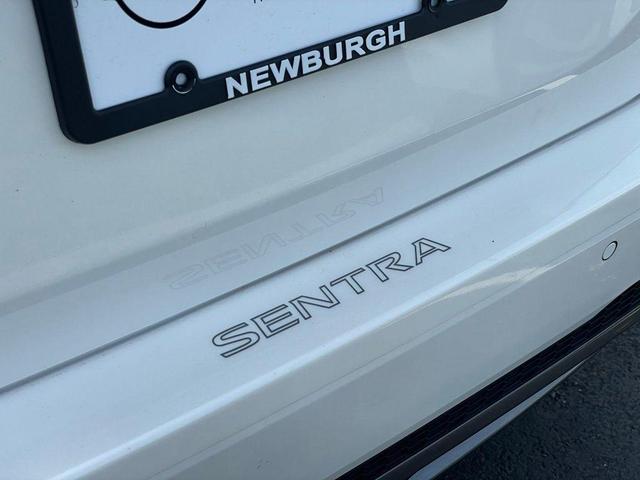 Photo of 2021 Aspen White Nissan Sentra