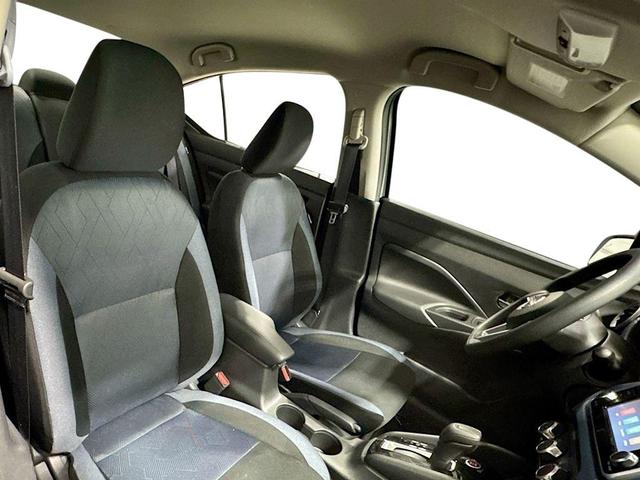 Photo of 2025 Gun Metallic Nissan Versa