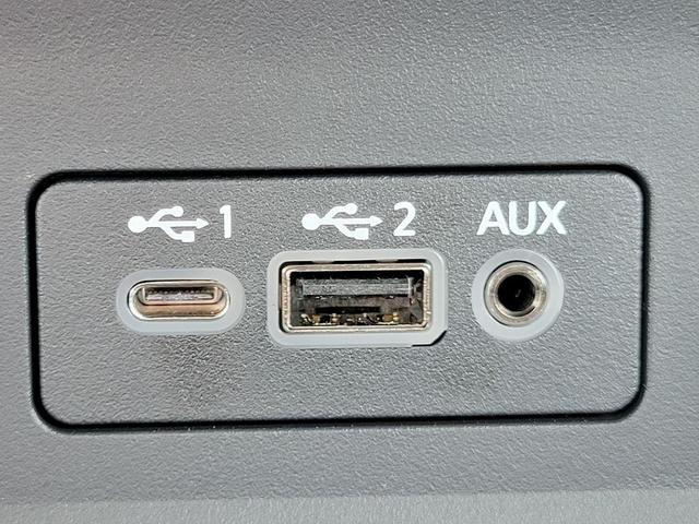 Photo of 2025 Gun Metallic Nissan Sentra