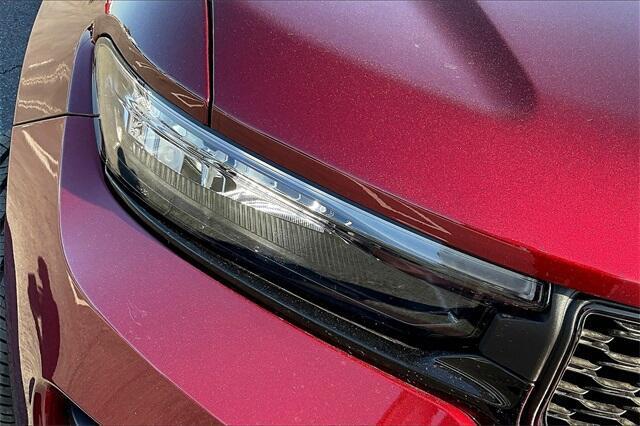 Photo of 2025 Velvet Red Pearlcoat Jeep Grand Cherokee