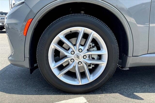 Photo of 2023 Destroyer Gray Clearcoat Dodge Durango