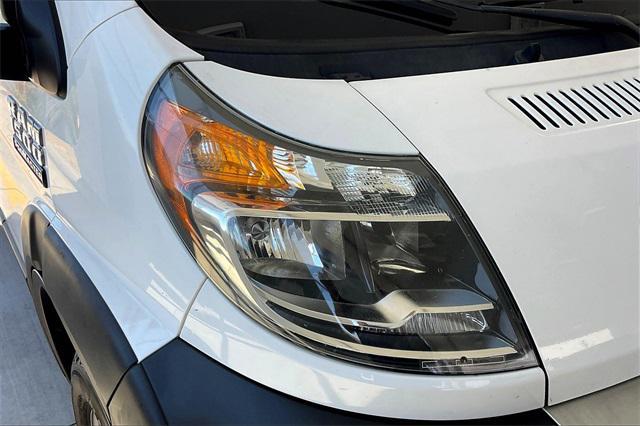 Photo of 2020 Bright White Clearcoat RAM ProMaster 1500