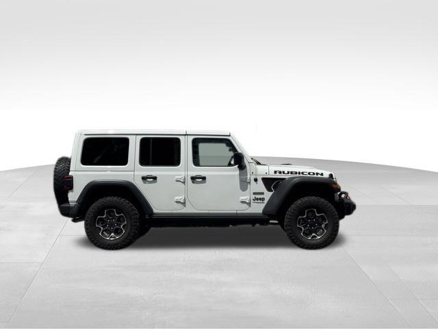 Photo of 2020 Bright White Clearcoat Jeep Wrangler Unlimited