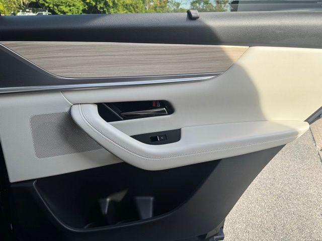 Photo of 2024 Deep Crystal Blue Mica Mazda CX-90