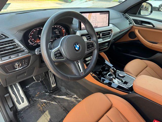 Photo of 2025 Brooklyn Grey Metallic BMW X4