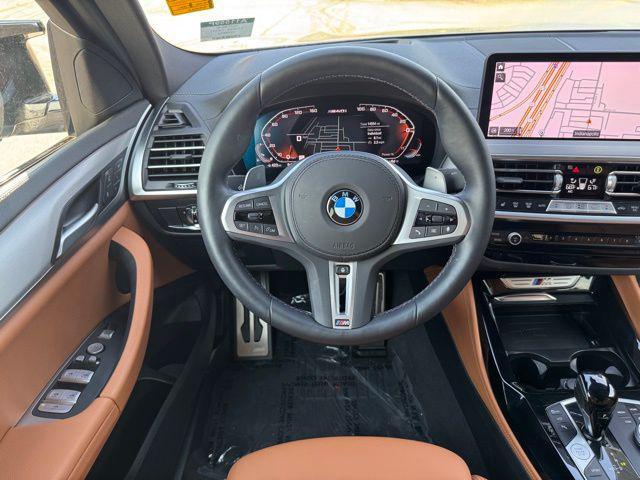 Photo of 2025 Brooklyn Grey Metallic BMW X4