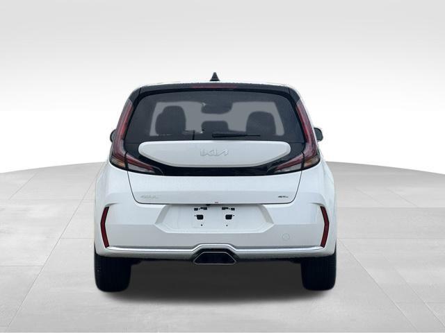 Photo of 2025 Snow White Pearl Kia Soul