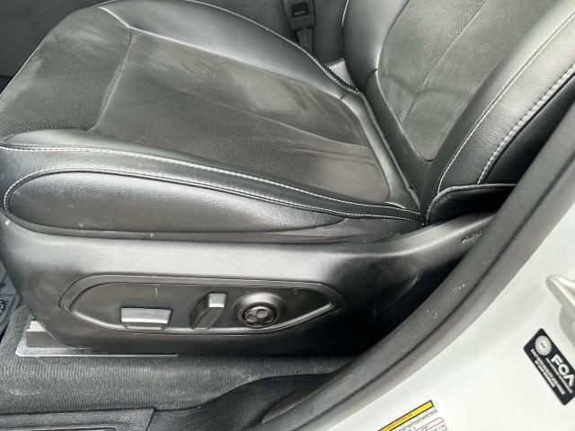 Photo of 2024 Bright White Clearcoat Jeep Grand Cherokee
