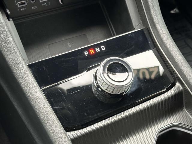 Photo of 2024 Bright White Clearcoat Jeep Grand Cherokee