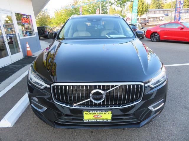 Photo of 2018 Onyx Black Metallic Volvo XC60