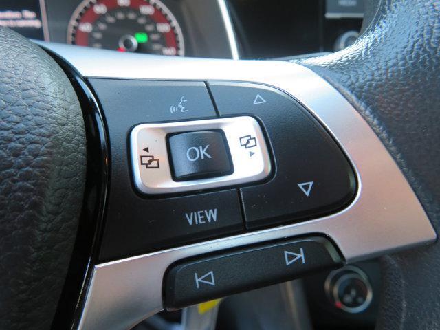 Photo of 2021 Pure White Volkswagen Jetta