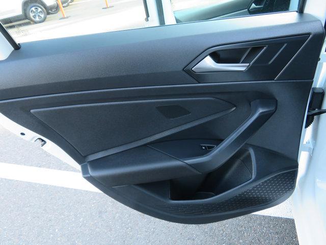 Photo of 2021 Pure White Volkswagen Jetta