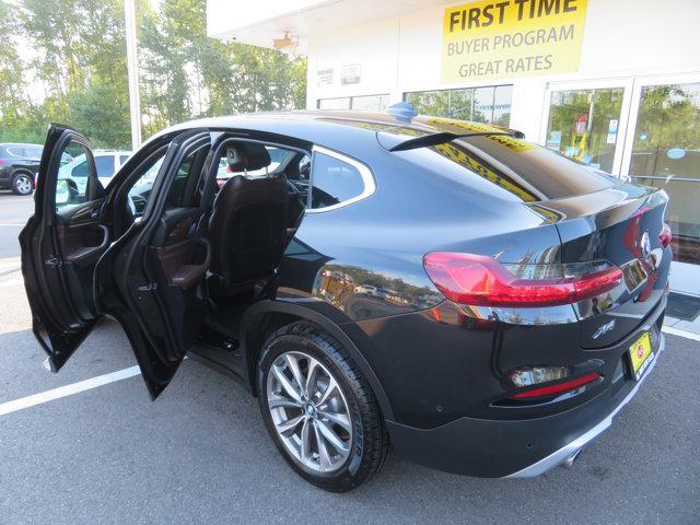 Photo of 2019 Carbon Black Metallic BMW X4