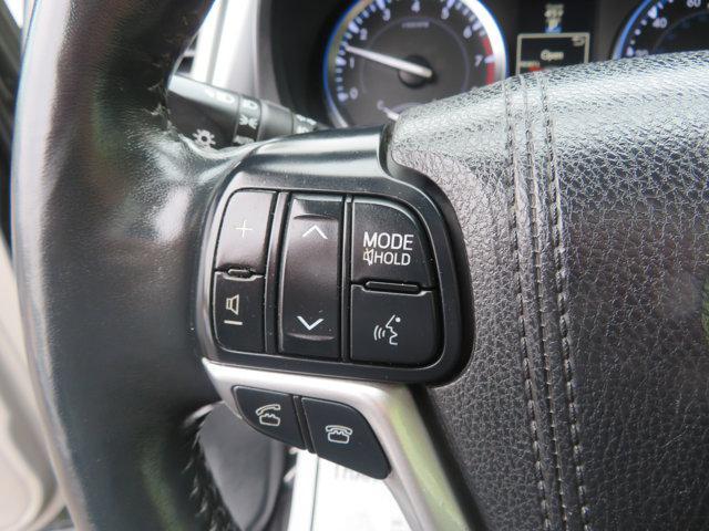 Photo of 2016 Alumina Jade Metallic Toyota Highlander