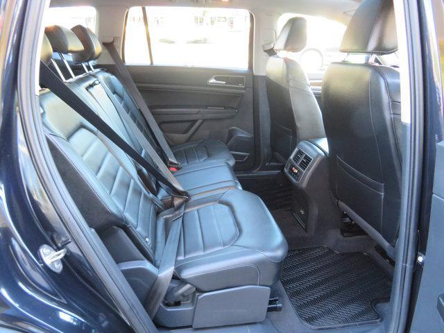Photo of 2018 Deep Black Pearl Volkswagen Atlas