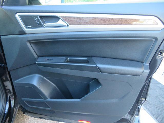 Photo of 2018 Deep Black Pearl Volkswagen Atlas