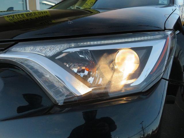 Photo of 2018 Galactic Aqua Mica Toyota RAV4