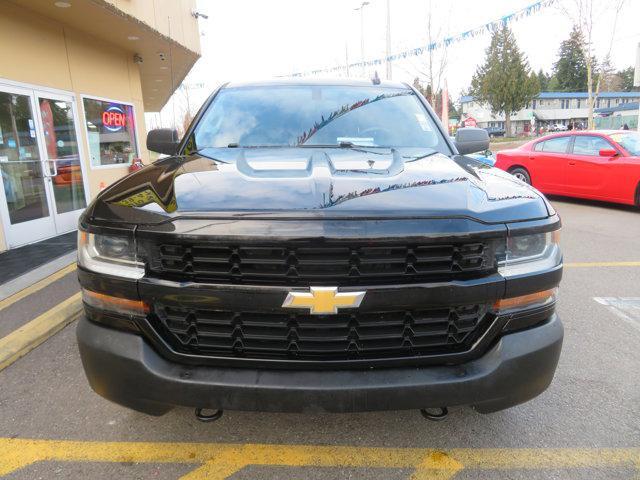 Photo of 2018 Black Chevrolet Silverado 1500