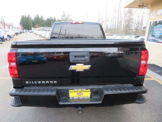 Photo of 2018 Black Chevrolet Silverado 1500