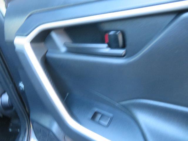 Photo of 2019 Magnetic Gray Metallic Toyota RAV4 Hybrid